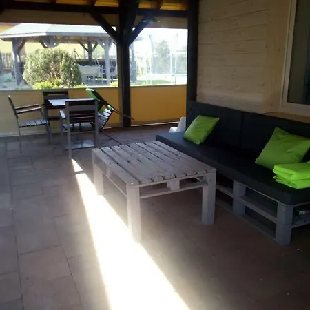 Plazowa Bed & Breakfast 3*